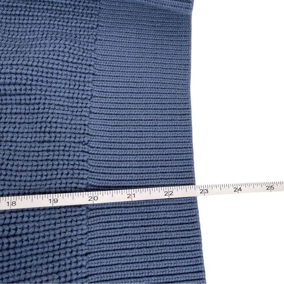 Women's Blue Half-Zip Sweater (M/L) - Picture 7 of 7